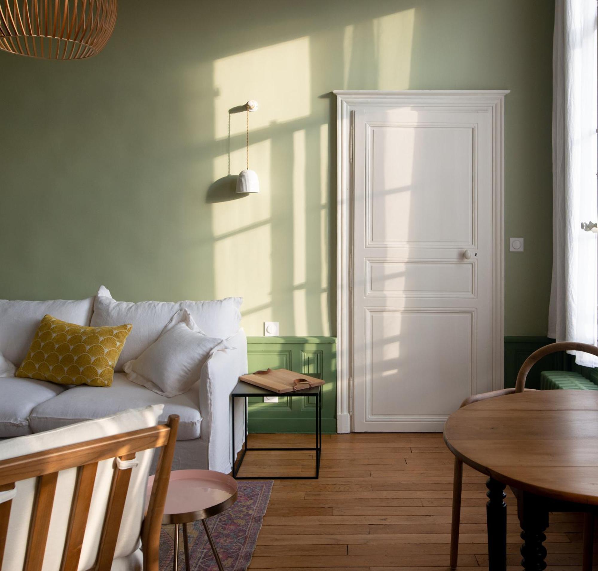 Maison Ailleurs Chartres Habitación foto