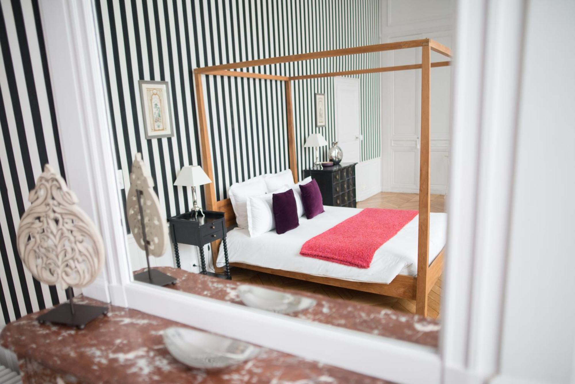 Maison Ailleurs Chartres Habitación foto